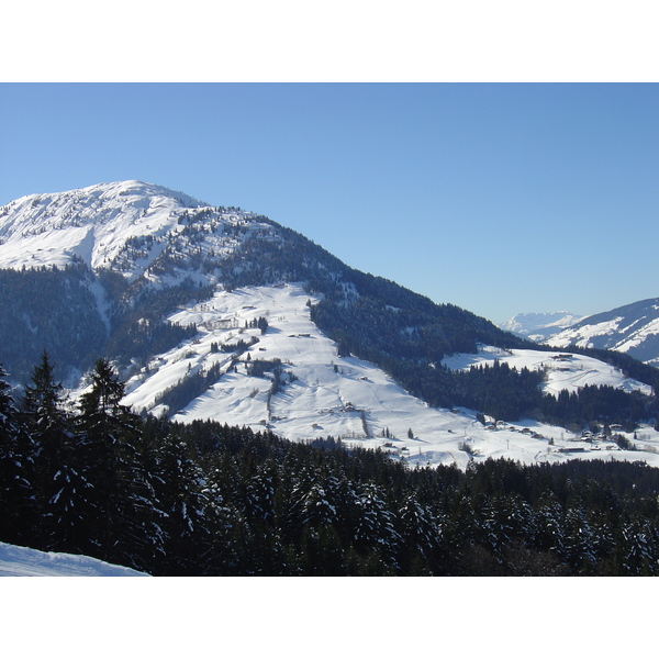 รูปถ่าย ออสเตรีย(Austria) คิทซ์บูเฮล(Kitzbuhel) สกี(Ski) 2005-03 0