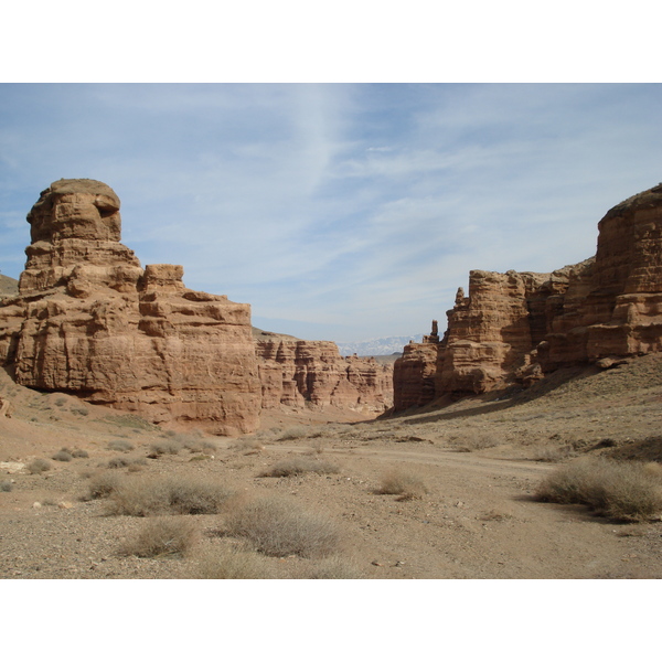 รูปถ่าย คาซัคสถาน(Kazakhstan) หุบผาชารึน(Charyn Canyon) 2007-03 89