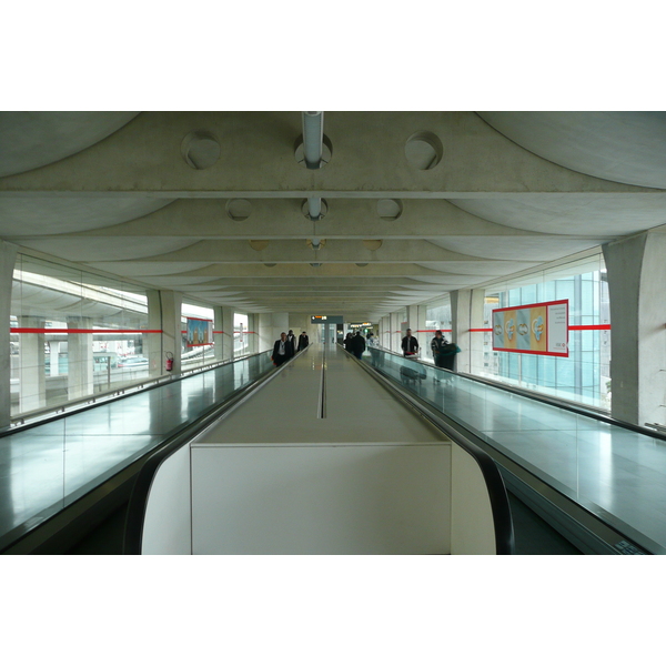 รูปถ่าย ฝรั่งเศส(France) ท่าอากาศยานปารีส-ชาร์ล-เดอ-โกล(Paris Charles de Gaulle Airport) 2007-11 3