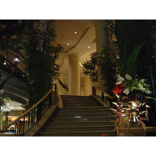 รูปถ่าย ไทย(Thailand) กรุงเทพมหานคร(Bangkok) โรงแรมอินเตอร์คอนติเนนตัล(Intercontinental Hotel) 2004-10 31