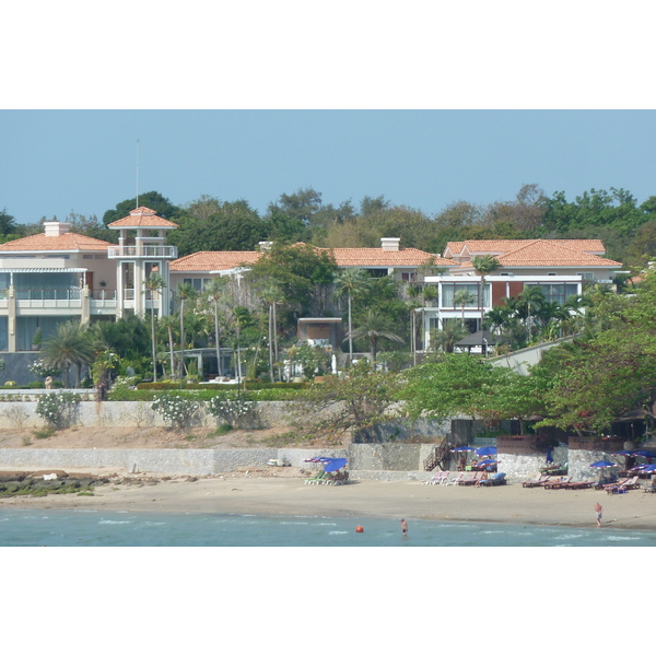 รูปถ่าย ไทย(Thailand) พัทยา(Pattaya) โกลเด้นคลิฟ(Golden cliff) 2011-02 10