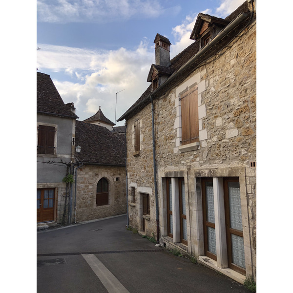 รูปถ่าย ฝรั่งเศส(France) กาเรนนัก(Carennac) 2018-04 71
