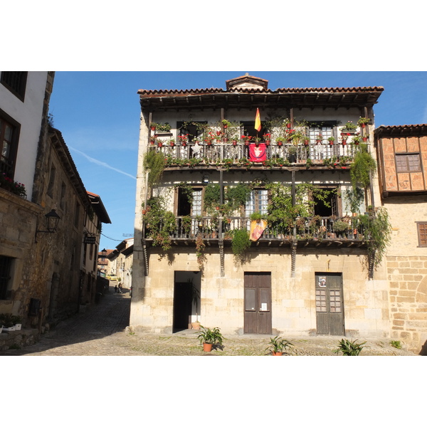 รูปถ่าย สเปน(Spain) ซันตีญานาเดลมาร์(Santillana del Mar) 2013-01 26