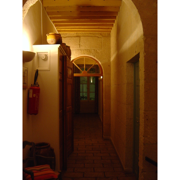 รูปถ่าย ฝรั่งเศส(France) แอก-มอร์ต(Aigues Mortes) โรงแรมเลเต็งปลีเย(Les Templiers Hotel) 2004-08 7
