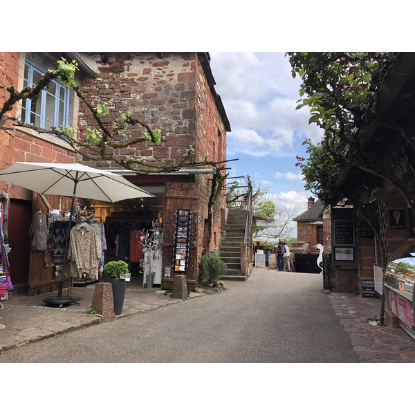 รูปถ่าย ฝรั่งเศส(France) กอลงฌ์-ลา-รูฌ(Collonges la Rouge) 2018-04 35
