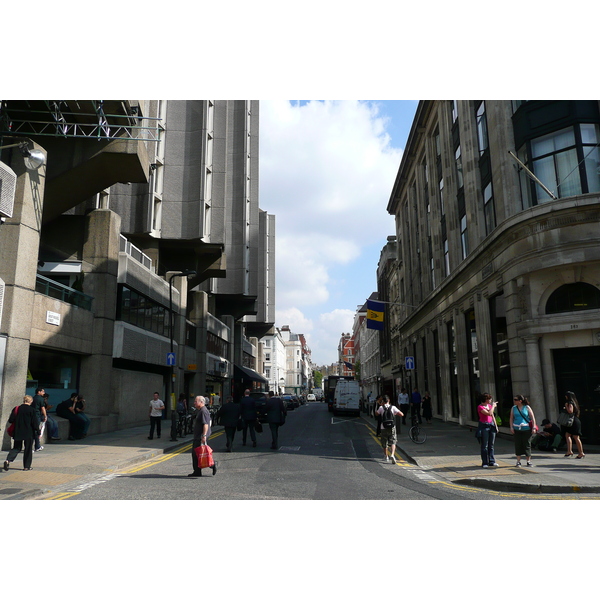 รูปถ่าย อังกฤษ(United Kingdom) ลอนดอน(London) ถนนท็อตแนมคอร์ต(Tottenham Court Road) 2007-09 45