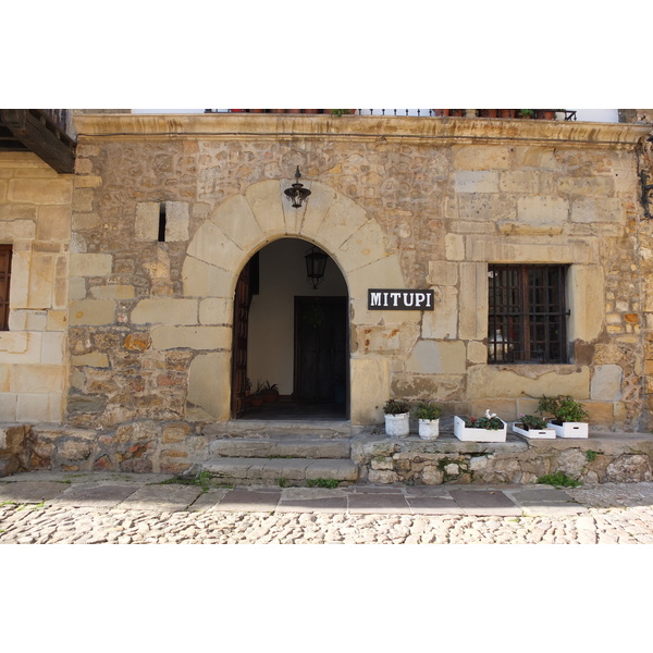 รูปถ่าย สเปน(Spain) ซันตีญานาเดลมาร์(Santillana del Mar) 2013-01 21