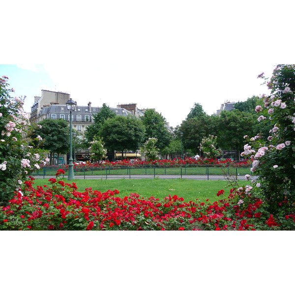 รูปถ่าย ฝรั่งเศส(France) ปารีส(Paris) คุ้มที่ 17 (17th Arrondissement) จัตุรัสแปแรร์(Place Pereire) 2007-05 24