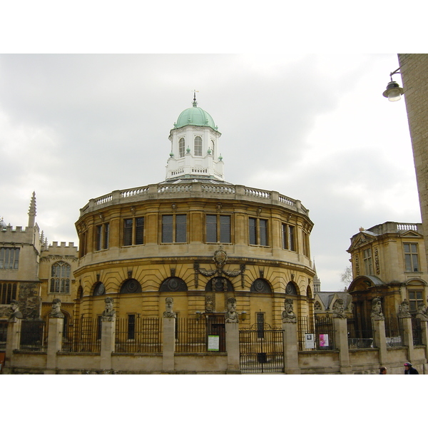 รูปถ่าย อังกฤษ(United Kingdom) อ็อกฟอร์ด(Oxford) 2001-04 29