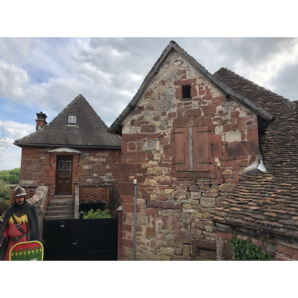 รูปถ่าย ฝรั่งเศส(France) กอลงฌ์-ลา-รูฌ(Collonges la Rouge) 2018-04 65