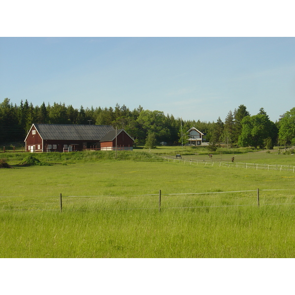 รูปถ่าย สวีเดน(Sweden) ถนนจากซิกทูนาไปอุปซอลา(Sigtuna to Uppsala road) 2005-06 11