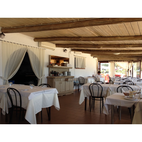 รูปถ่าย อิตาลี(Italy) ซาร์ดิเนีย(Sardinia) กอสตาสเมรัลดา(Costa Smeralda) 2015-06 3
