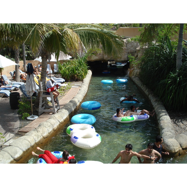 รูปถ่าย สหรัฐอาหรับเอมิเรตส์(United Arab Emirates) ดูไบ(Dubai) สวนน้ำไวลด์วาดี(Wild Wadi) 2007-03 164