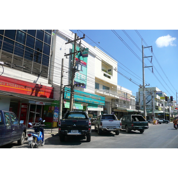 รูปถ่าย ไทย(Thailand) ถนนจากพัทยาไปเกาะเสม็ด(Pattaya to Ko Samet road) 2008-12 131