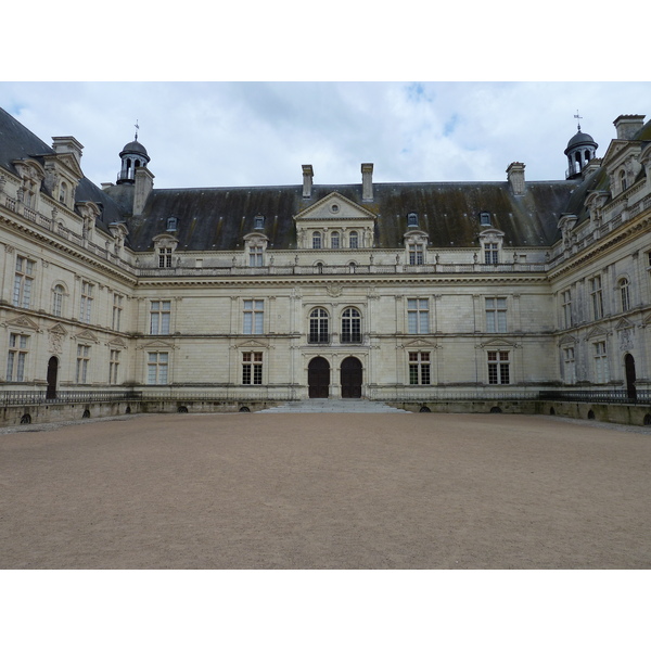 รูปถ่าย ฝรั่งเศส(France) ปราสาทแซร็อง(Serrant castle) 2010-04 2