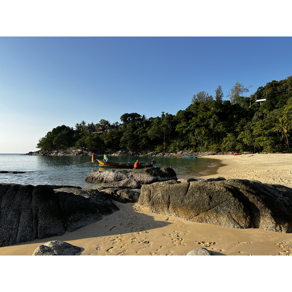 รูปถ่าย ไทย(Thailand) ภูเก็ต(Phuket) หาดแหลมสิงห์(Laem Sing Beach) 2021-12 23