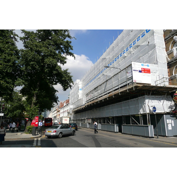 รูปถ่าย อังกฤษ(United Kingdom) ลอนดอน(London) ถนนท็อตแนมคอร์ต(Tottenham Court Road) 2007-09 21