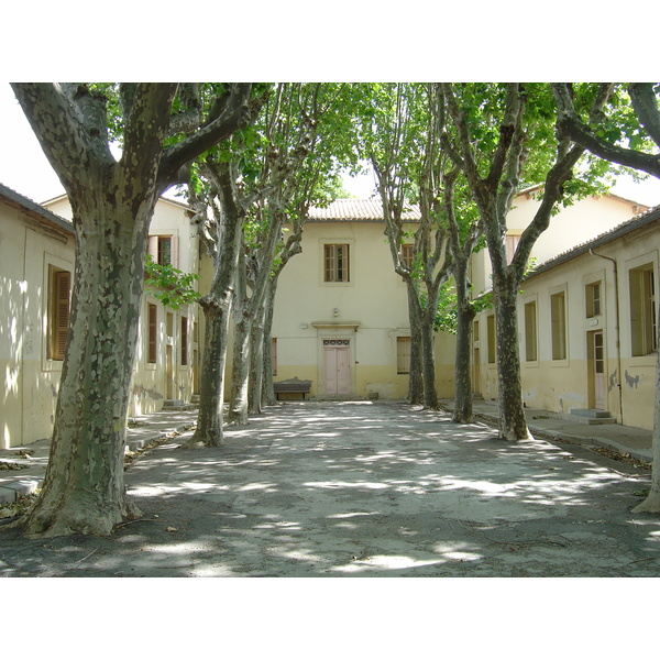 รูปถ่าย ฝรั่งเศส(France) ลูเนล(Lunel) 2004-08 3