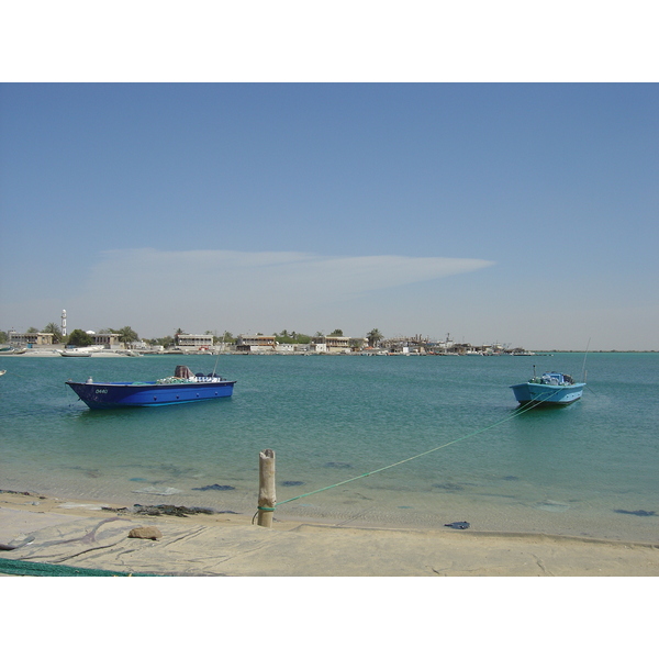 รูปถ่าย สหรัฐอาหรับเอมิเรตส์(United Arab Emirates) อุมม์อัลก็อยวัยน์(Umm al Quwain) 2005-03 1