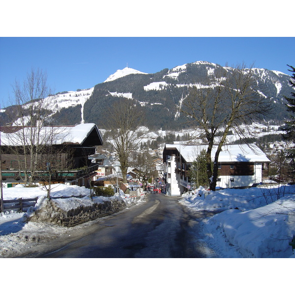 รูปถ่าย ออสเตรีย(Austria) คิทซ์บูเฮล(Kitzbuhel) 2005-03 30
