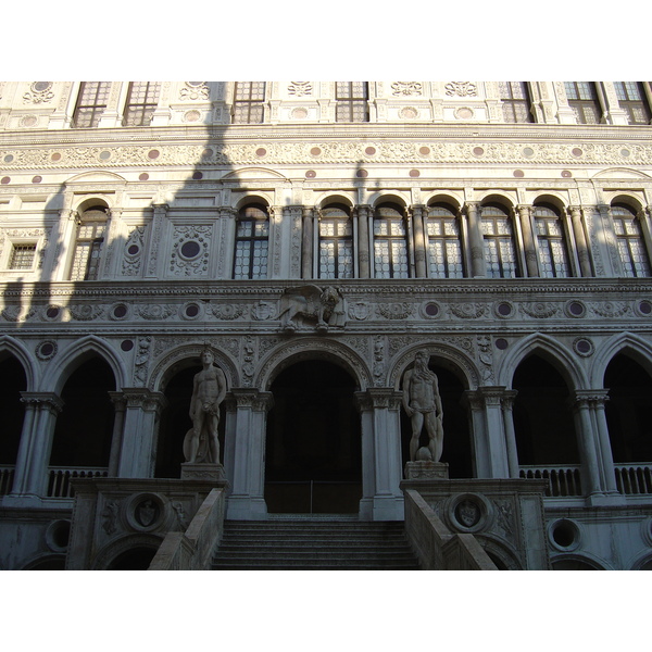 รูปถ่าย อิตาลี(Italy) เวนีส(Venice) 2005-03 369