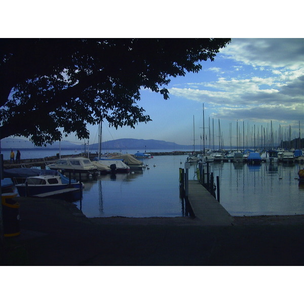 รูปถ่าย สวิสเซอร์แลนด์(Switzerland) นีออน(Nyon) 1999-06 5