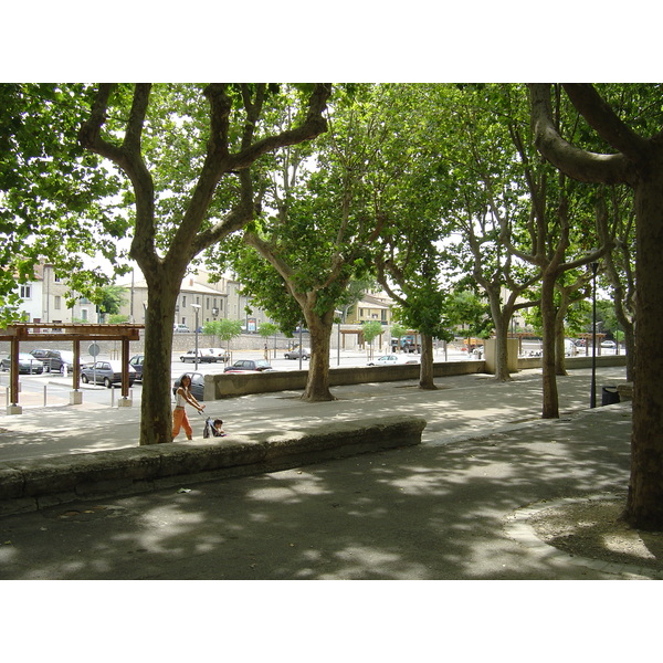 รูปถ่าย ฝรั่งเศส(France) ลูเนล(Lunel) 2004-08 22