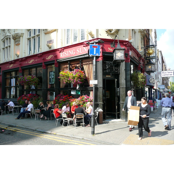 รูปถ่าย อังกฤษ(United Kingdom) ลอนดอน(London) ถนนท็อตแนมคอร์ต(Tottenham Court Road) 2007-09 56