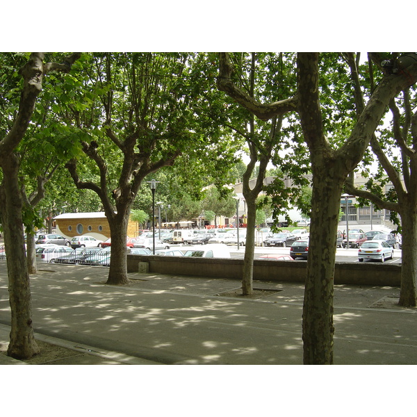 รูปถ่าย ฝรั่งเศส(France) ลูเนล(Lunel) 2004-08 14