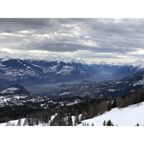 รูปถ่าย สวิสเซอร์แลนด์(Switzerland) ครองส์-มงตานา(Crans Montana) 2020-12 635