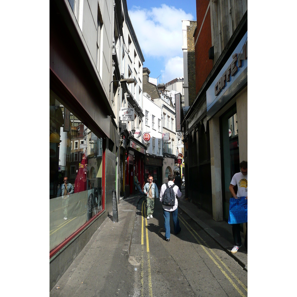รูปถ่าย อังกฤษ(United Kingdom) ลอนดอน(London) ถนนแฮนเวย์(Hanway Street) 2007-09 1
