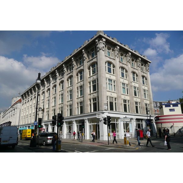 รูปถ่าย อังกฤษ(United Kingdom) ลอนดอน(London) ถนนท็อตแนมคอร์ต(Tottenham Court Road) 2007-09 26
