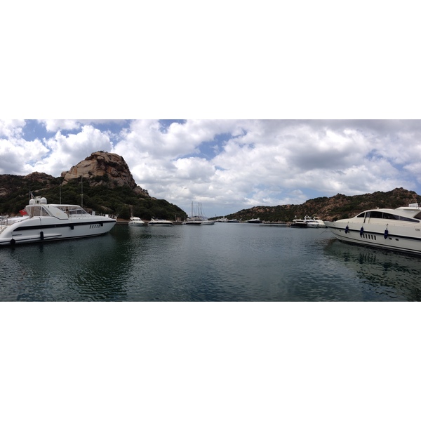 รูปถ่าย อิตาลี(Italy) ซาร์ดิเนีย(Sardinia) ปอลตูกวาตู(Poltu Quatu) 2015-06 28
