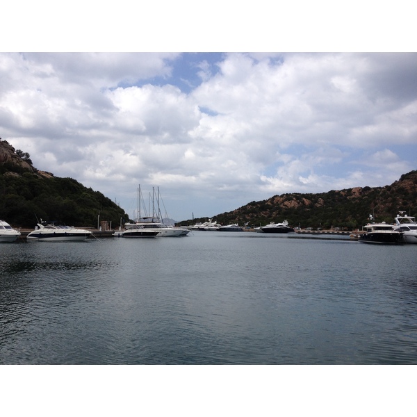 รูปถ่าย อิตาลี(Italy) ซาร์ดิเนีย(Sardinia) ปอลตูกวาตู(Poltu Quatu) 2015-06 40