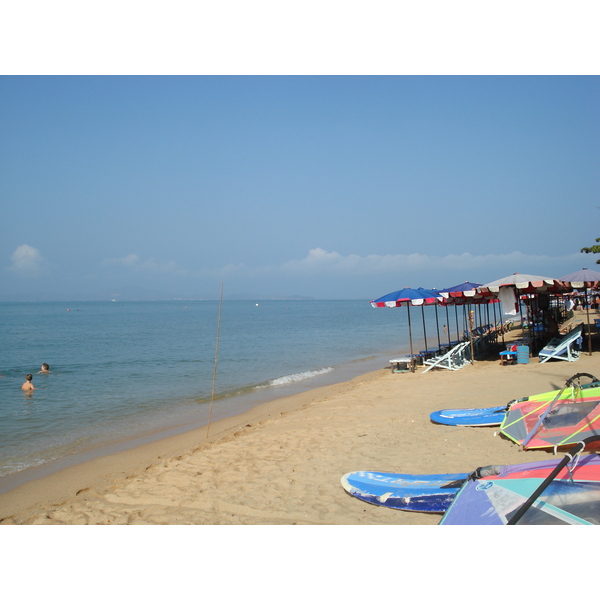 รูปถ่าย ไทย(Thailand) พัทยา(Pattaya) หาดดงตาล(Dongtan beach) 2008-01 33