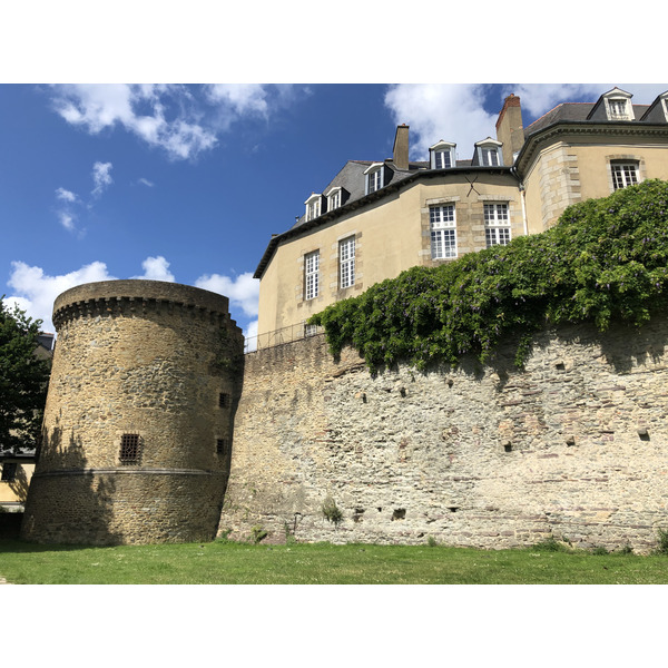 รูปถ่าย ฝรั่งเศส(France) แรน(Rennes) 2020-06 19