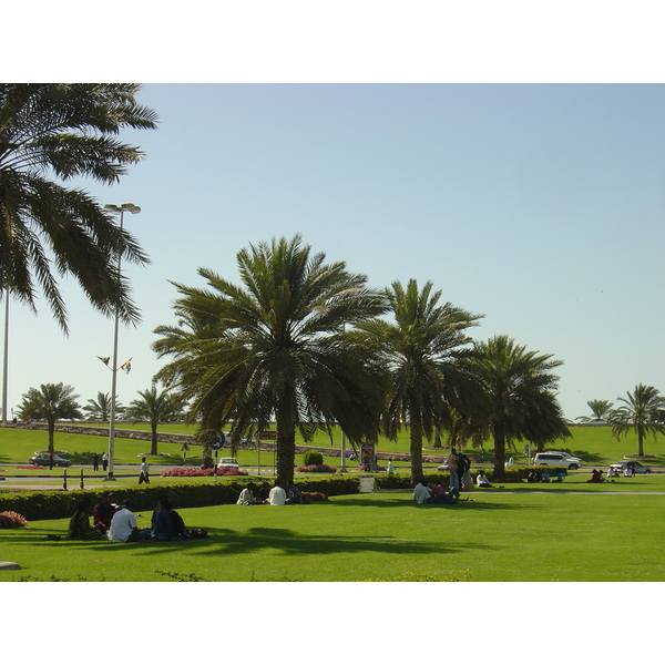 รูปถ่าย สหรัฐอาหรับเอมิเรตส์(United Arab Emirates) ชาร์จา(Sharjah) 2005-03 13