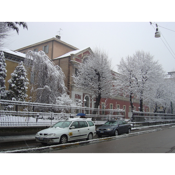 รูปถ่าย อิตาลี(Italy) มิลาน(Milan) 2005-03 18