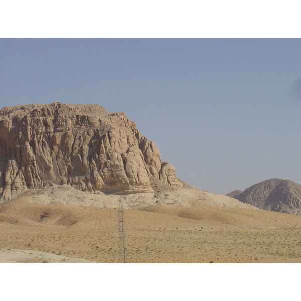 รูปถ่าย จอร์แดน(Jordan) ทะเลทรายวาดีรัม(Wadi Rum Desert) 2004-10 49