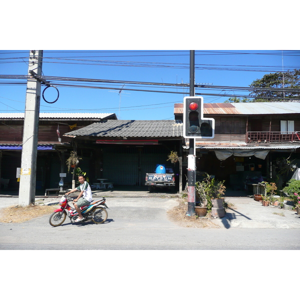 รูปถ่าย ไทย(Thailand) ถนนจากพัทยาไปเกาะเสม็ด(Pattaya to Ko Samet road) 2008-12 122