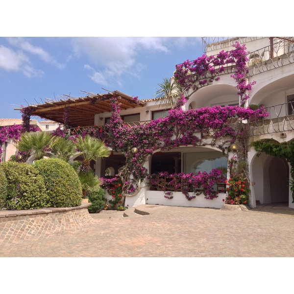 รูปถ่าย อิตาลี(Italy) ซาร์ดิเนีย(Sardinia) ปอลตูกวาตู(Poltu Quatu) 2015-06 36