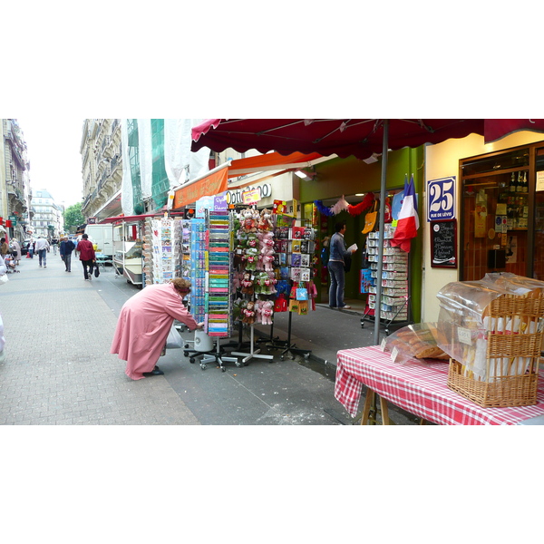 รูปถ่าย ฝรั่งเศส(France) ปารีส(Paris) คุ้มที่ 17 (17th Arrondissement) ถนนเลวี(Rue Levis) 2007-05 39