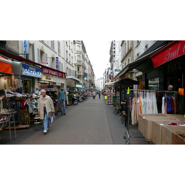 รูปถ่าย ฝรั่งเศส(France) ปารีส(Paris) คุ้มที่ 17 (17th Arrondissement) ถนนเลวี(Rue Levis) 2007-05 30