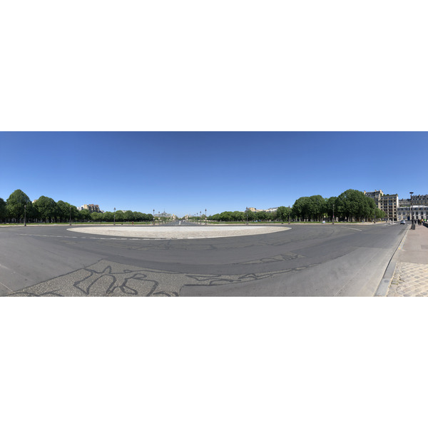 รูปถ่าย ฝรั่งเศส(France) ปารีสช่วงล็อกดาวน์(Paris lockdown) 2020-04 91