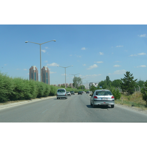 รูปถ่าย ตุรกี(Turkey) อังการา(Ankara) ถนนจากบิลเคนต์ไปอังการา(Bilkent to Ankara road) 2008-07 28