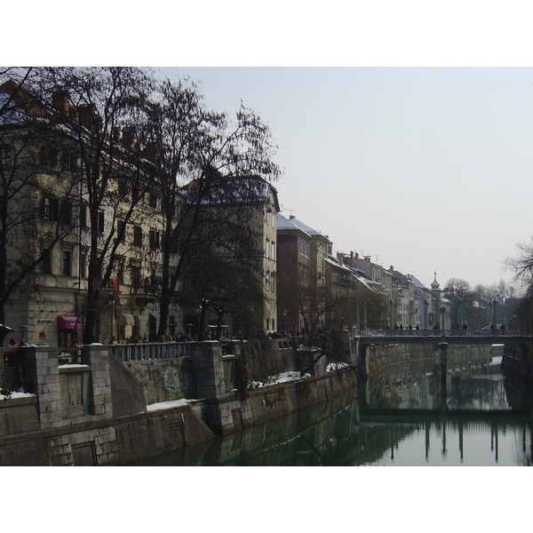 รูปถ่าย สโลวีเนีย(Slovenia) ลีอูบลีอานา(Ljubljana) 2005-03 51