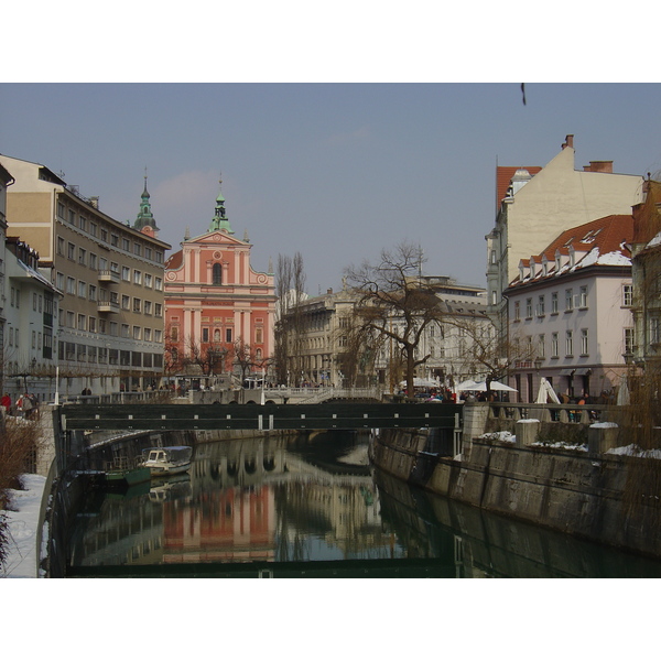 รูปถ่าย สโลวีเนีย(Slovenia) ลีอูบลีอานา(Ljubljana) 2005-03 41