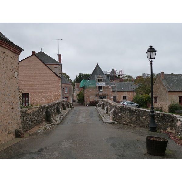 รูปถ่าย ฝรั่งเศส(France) อาญีแยร์-ซูร์-แวกร์(Asnieres sur Vegre) 2010-11 25