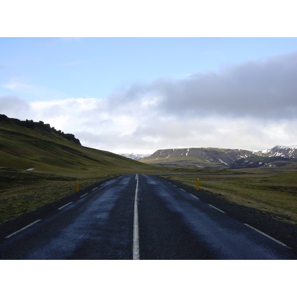 รูปถ่าย ไอซ์แลนด์(Iceland) วิก(Vik) 2003-03 4