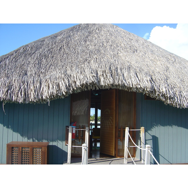 รูปถ่าย เฟรนช์โพลี่นีเซีย(Polynesia) โรงแรมเลอเมอริเดียน โบราโบรา(Meridien Bora Bora Hotel) 2006-04 93